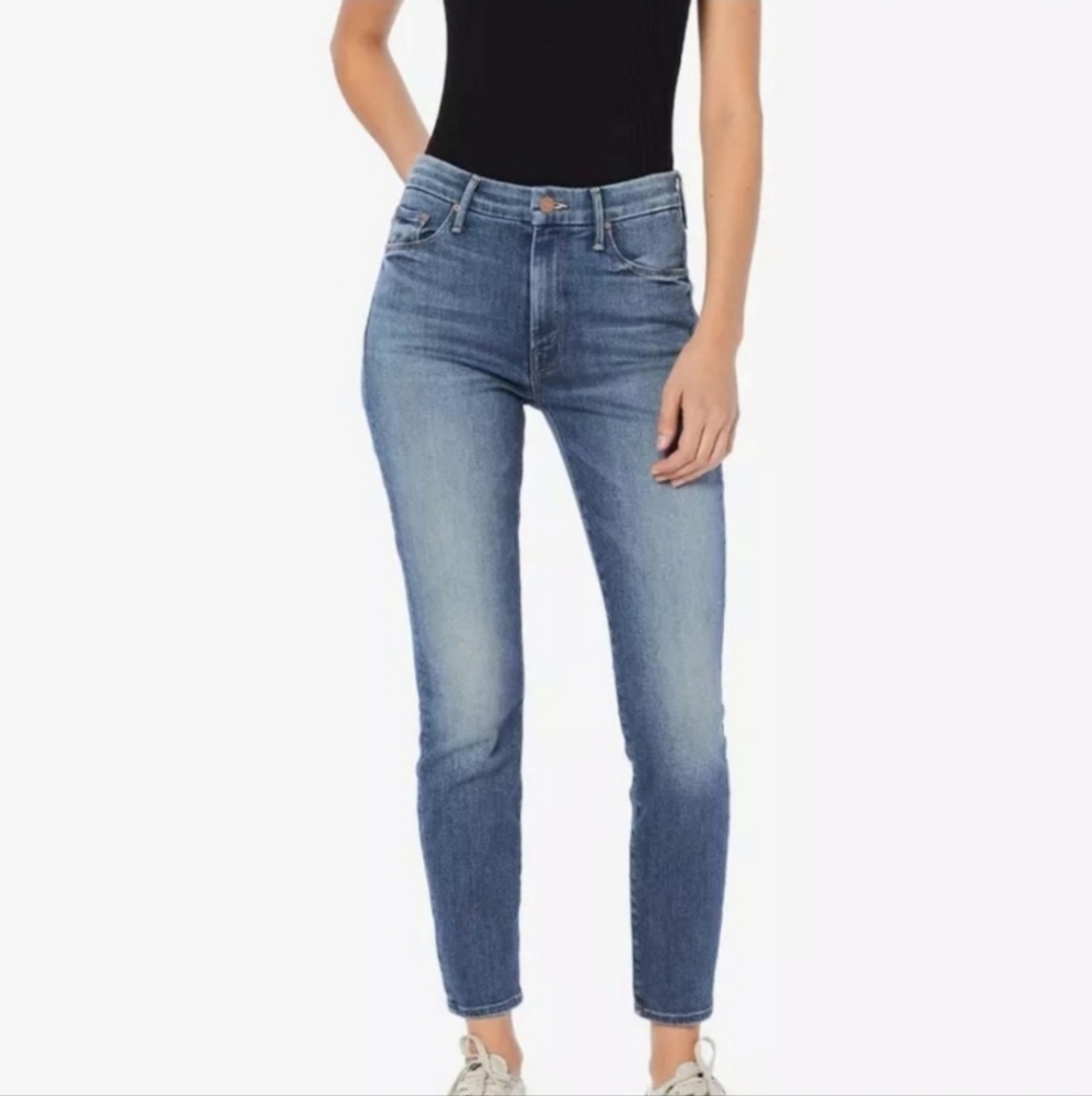 MOTHER High Waisted Looker Ankle Fray In Hop On Hop Off Size 27 - Picture 2 of 13